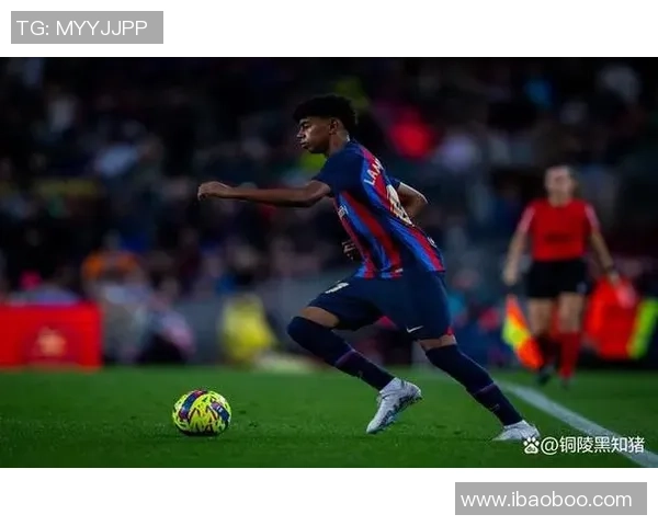 足球明星风采尽显的精彩照片影集,回顾绿茵场上的辉煌瞬间与传奇故事 足球明星风采尽显的精彩照片影集,回顾绿茵场上的辉煌瞬间与传奇故事